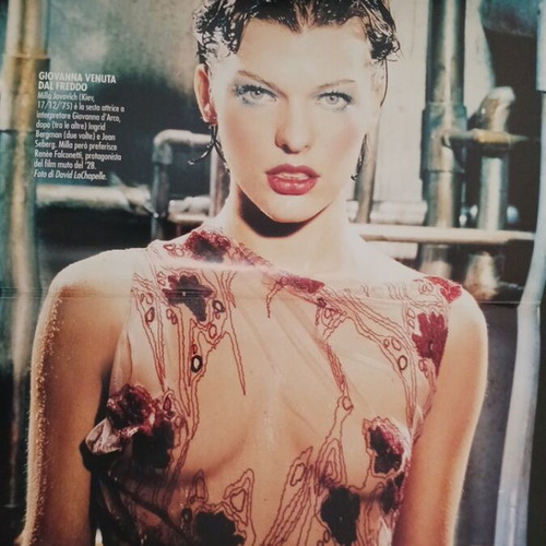 Max Milano Italy 2000 magazine used with Milla Jovovich