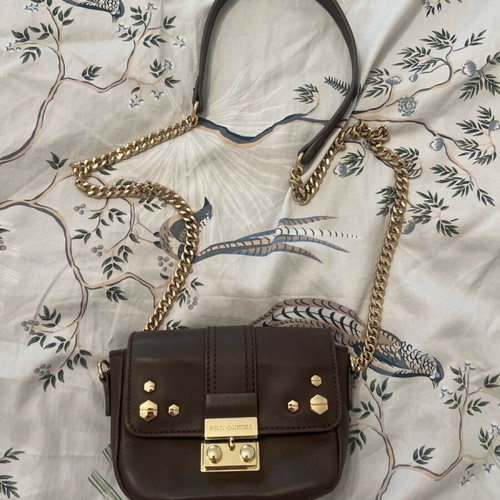 Juicy Couture crossbody bag brown new with gold chain