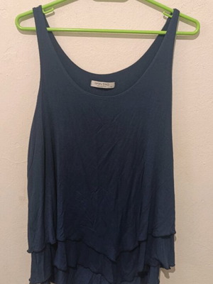 Celestino sleeve top with ruffles M-L like new blue
