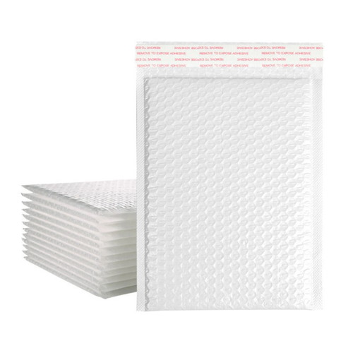 White Bubble Mailers pack of 10, 18x23cm, brand new