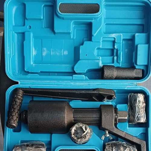 Torque multiplier kit for truck bolts new