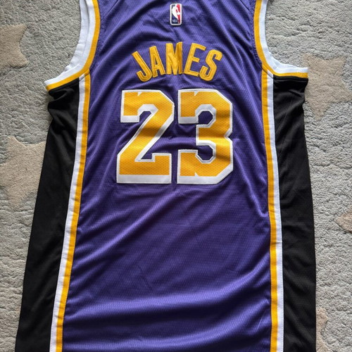 Nba tshirt new