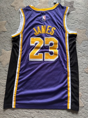 Nba tshirt new