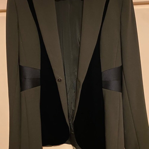 Max Mara jacket like new, olive color, size XL