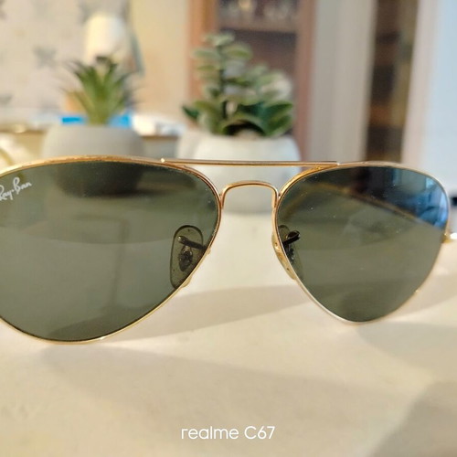 Rayban aviator sunglasses, gold