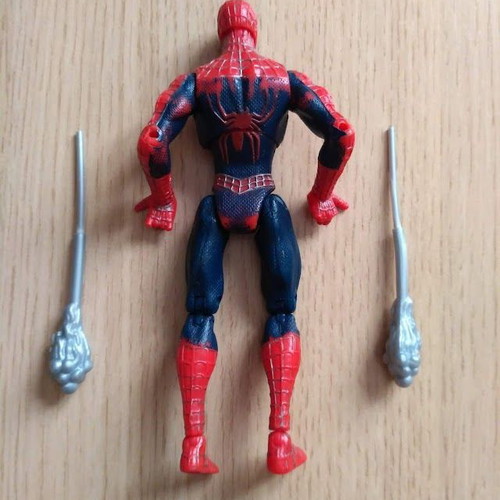 Spider-Man figure used with 2 spring-loaded webs, 12 cm height