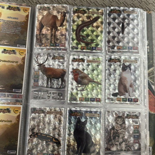 The Jungle Carouzel animal trading cards album