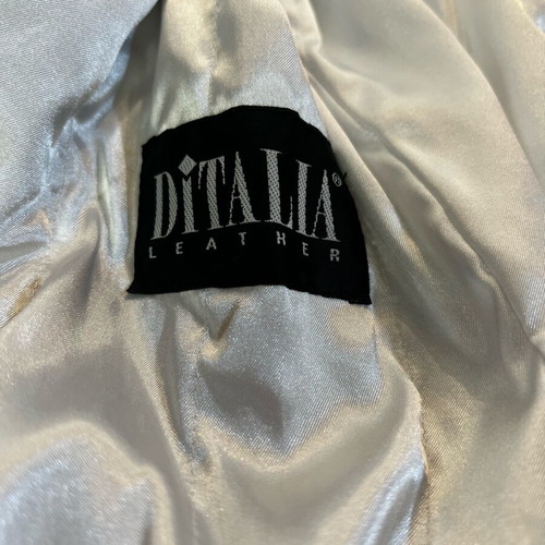 Leather jacket like new, white with natural fur