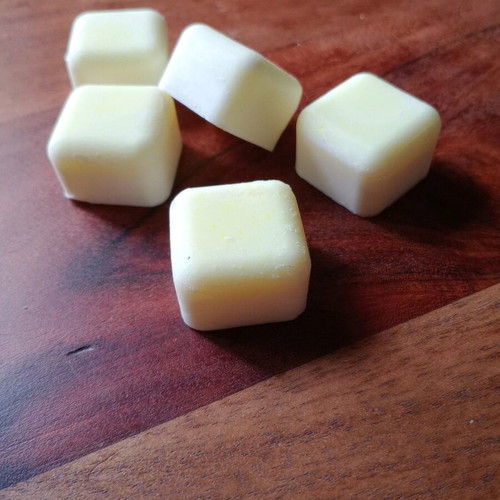 Wax melts like new with whiskey caramel scent 50gr