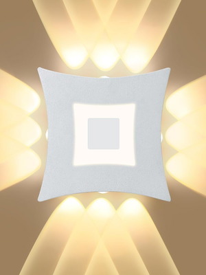 LED επιτοίχιο φωτιστικό 18W IP65 ζεστό λευκό φως σαν καινούργιο