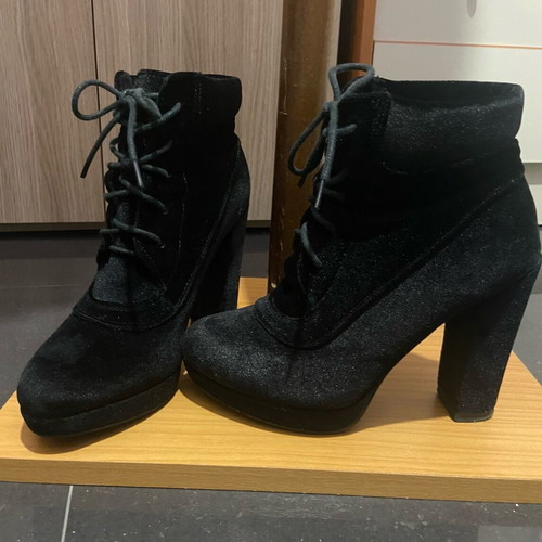 Black velvet ankle boots used, size 38, 11cm heel