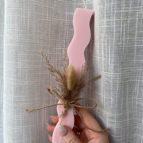 Candle with dried plants new