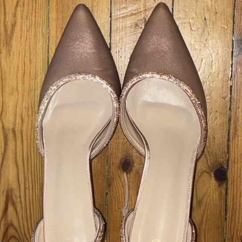 Pink pumps with rhinestones, size 40