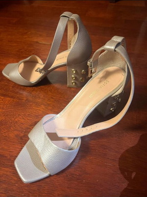 Silver sandals used, Turkish brand, size 40