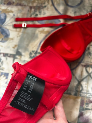 Bra 75D red with padding H&M used