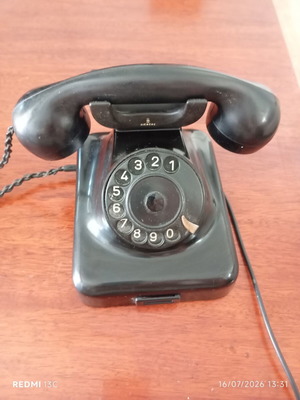 Siemens W48 rotary telephone vintage, like new, bakelite