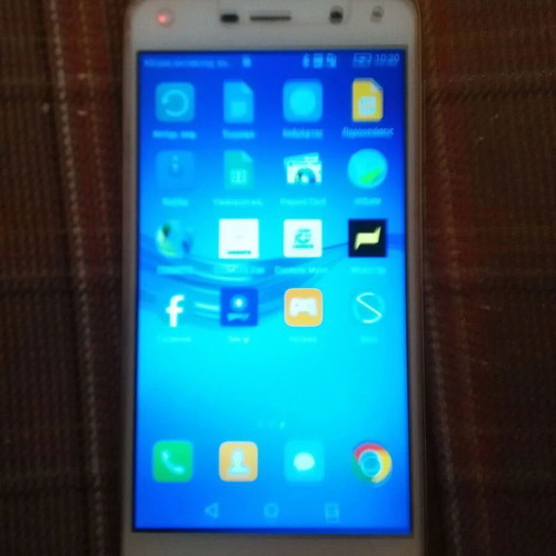 Huawei Y6-2017 (MYA-L11) smartphone used, like new