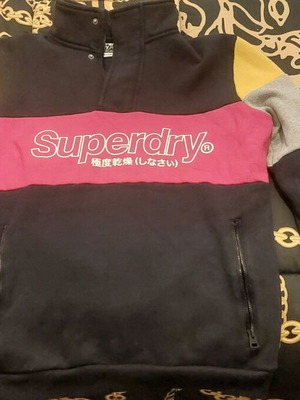 Superdry half zip like new, size M, black and yellow