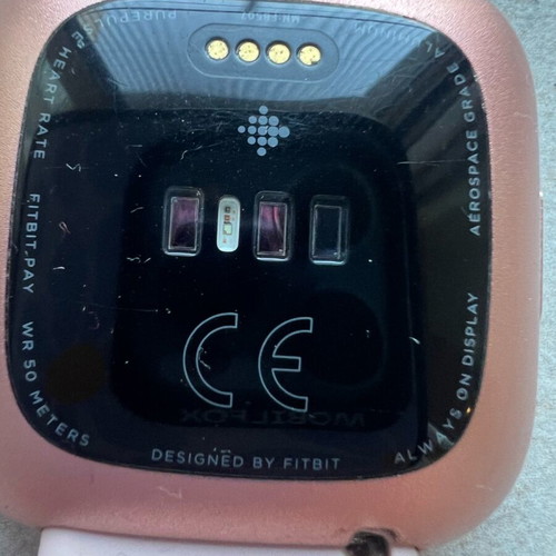 Fitbit Versa 2 watch like new, smartwatch with silicone straps
