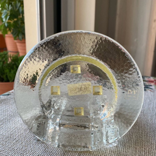Vintage collectible glass ashtray Italian made like new, soft yellow