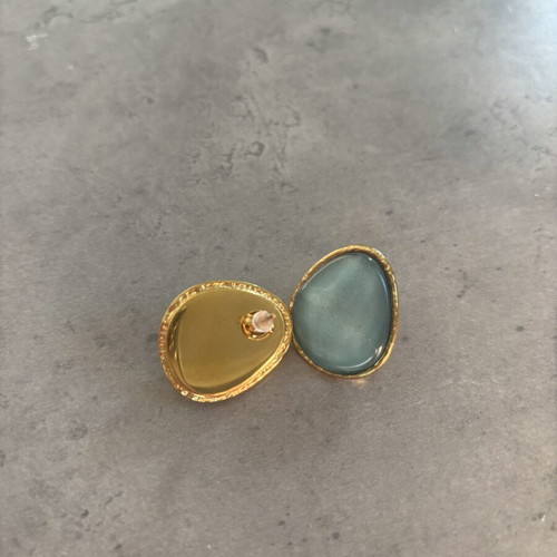 Earrings like new, gold tone