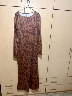 Maxi dress with print like new, brown multicolor