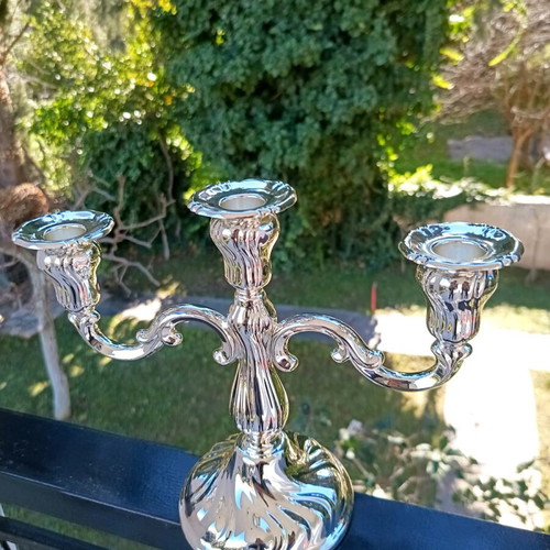 Silver-plated ornate three-arm candlestick new, excellent quality