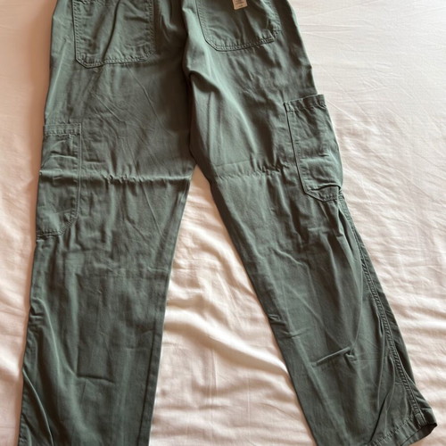 Cargo pants Pull & Bear like new, size L, khaki