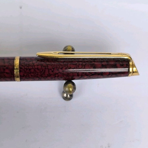 Waterman Hemisphere rollerball with red lacquer used