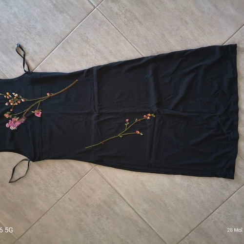 Raxevsky long dress with embroidered flowers like new, black