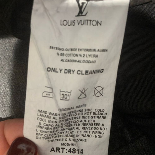 Louis Vuitton women's jeans new with belt and inner wallet grey