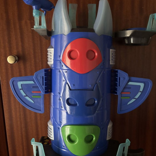 PJ Masks deluxe battle set like new with pirate ship and figures