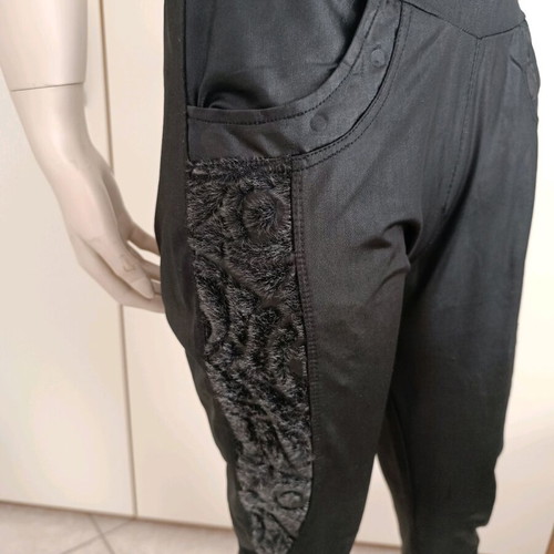 Black women's leatherette-style leggings XL-XXL like new