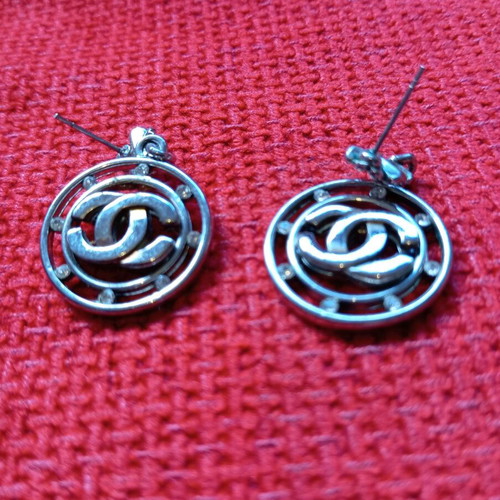 Earrings used