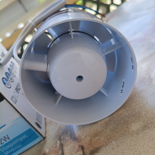 Ανεμιστήρας 12V για σωλήνα 10cm διαμέτρου σαν καινούργιο
