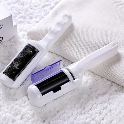 Pet Hair Removal Brush new, with reusable container