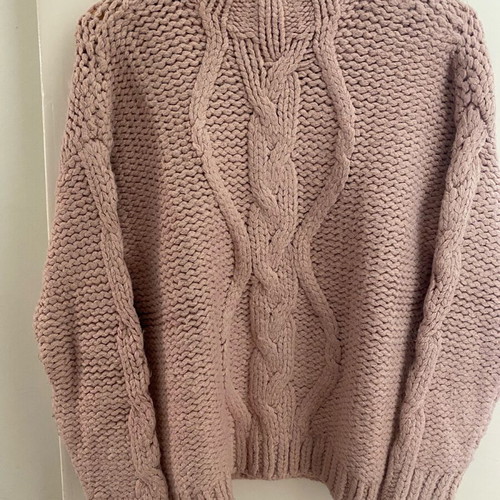Wool sweater like new, size S, dust pink color