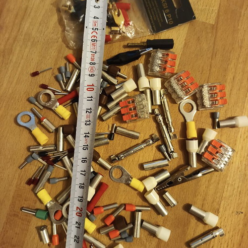Electrical connectors pack