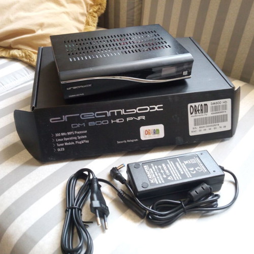 Dreambox DM800 HD PVR satellite receiver Linux with OLED screen used