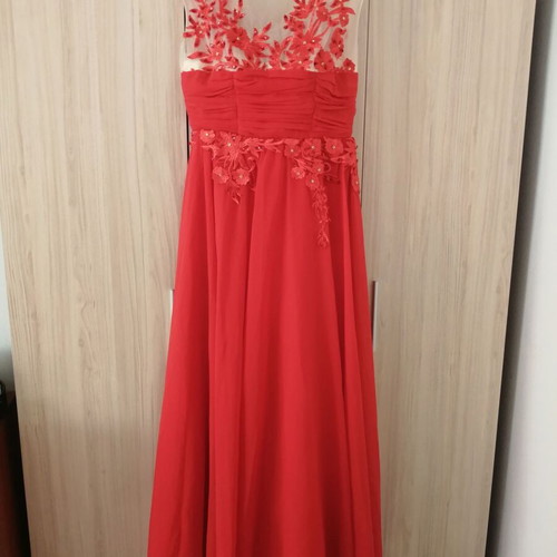 Elegant long red evening dress with floral embroidery and beads, size M