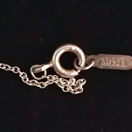 Tiffany & Co Twist knot silver necklace like new