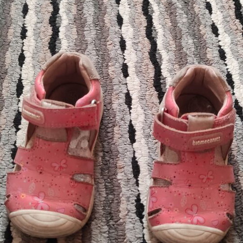 Biomecanics baby sandals used, size 21, girl