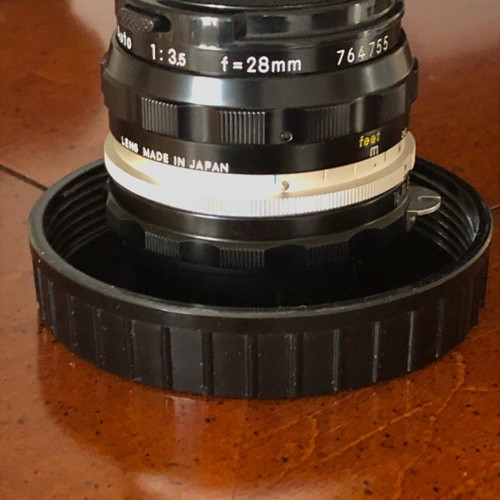 Nikon Nikkor-H Auto 28mm f/3.5 wide-angle lens like new