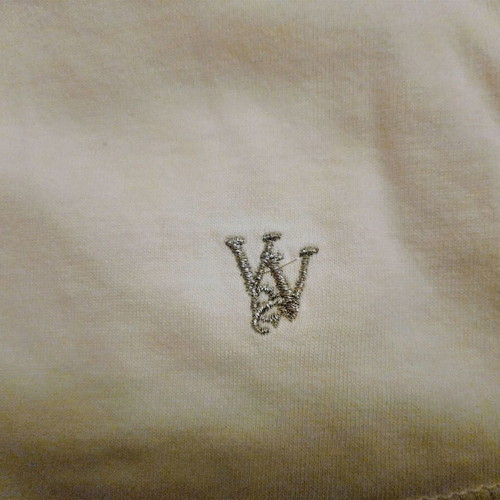 Venus Victoria shorts white, new, size medium