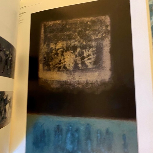 Le noir est une couleur book like new, French