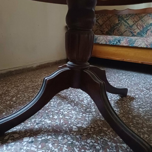 Rotonda table used with red tablecloth