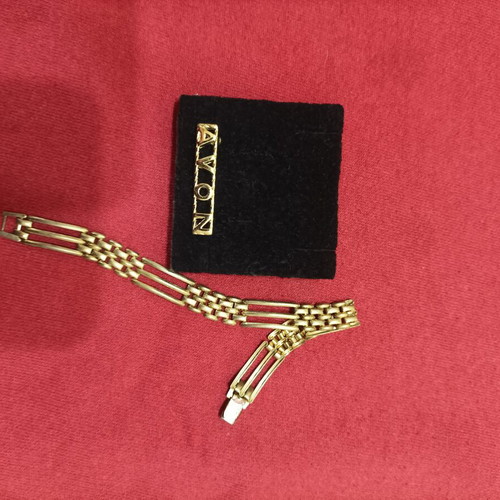 Avon hand chain new fashion bijou