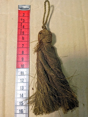 Silk fabric tassels new, dark gold bronze, pack of 8