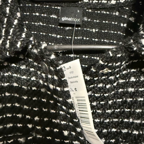 Transitional jacket new with tags, black and white, size S
