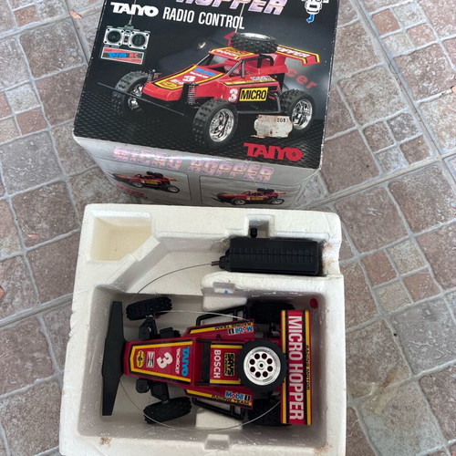 Taiyo Micro Hopper vintage remote control car like new